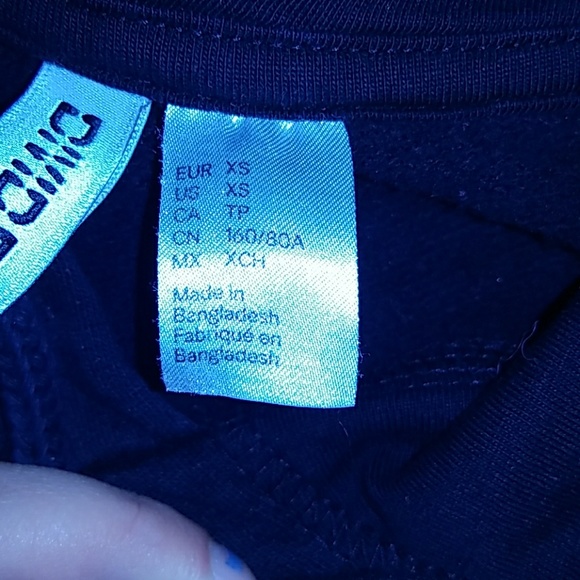 XS Divided Black Hoodie - Picture 4 of 6